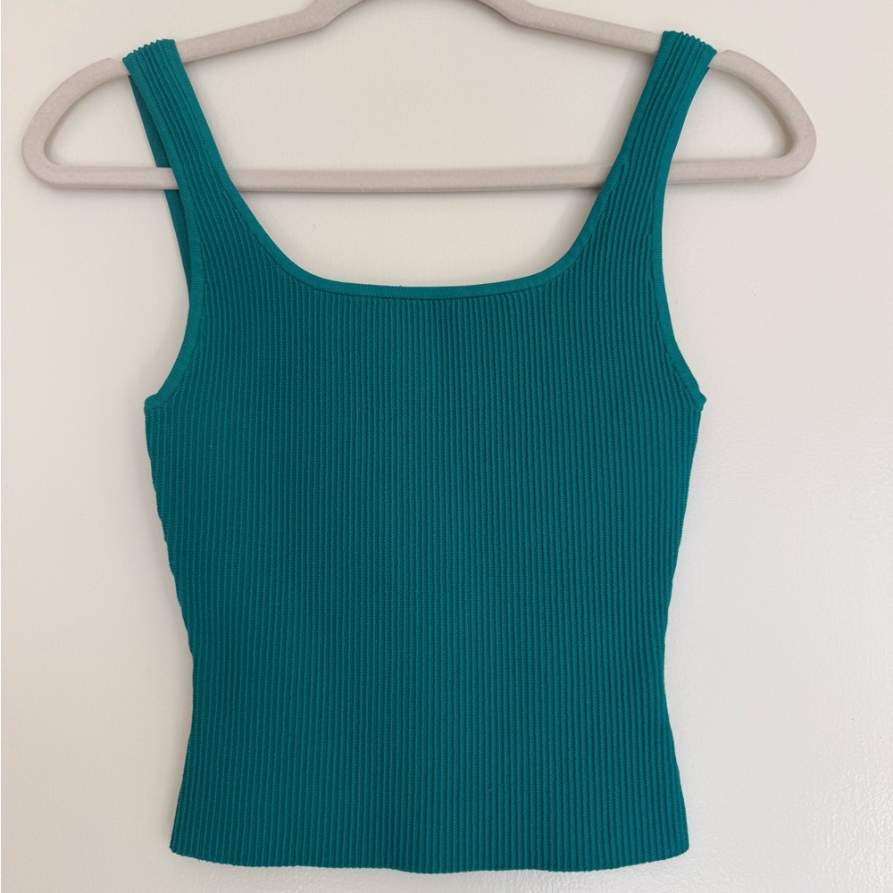 Aritzia Babaton Green Ribbed Tank Top